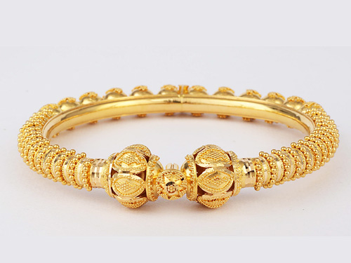 Chandra & Sons Pvt. Ltd. (Jewellers) – Gold Jewellery Showroom in ...