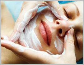 Facial for Skin Whitening and Anti Acne